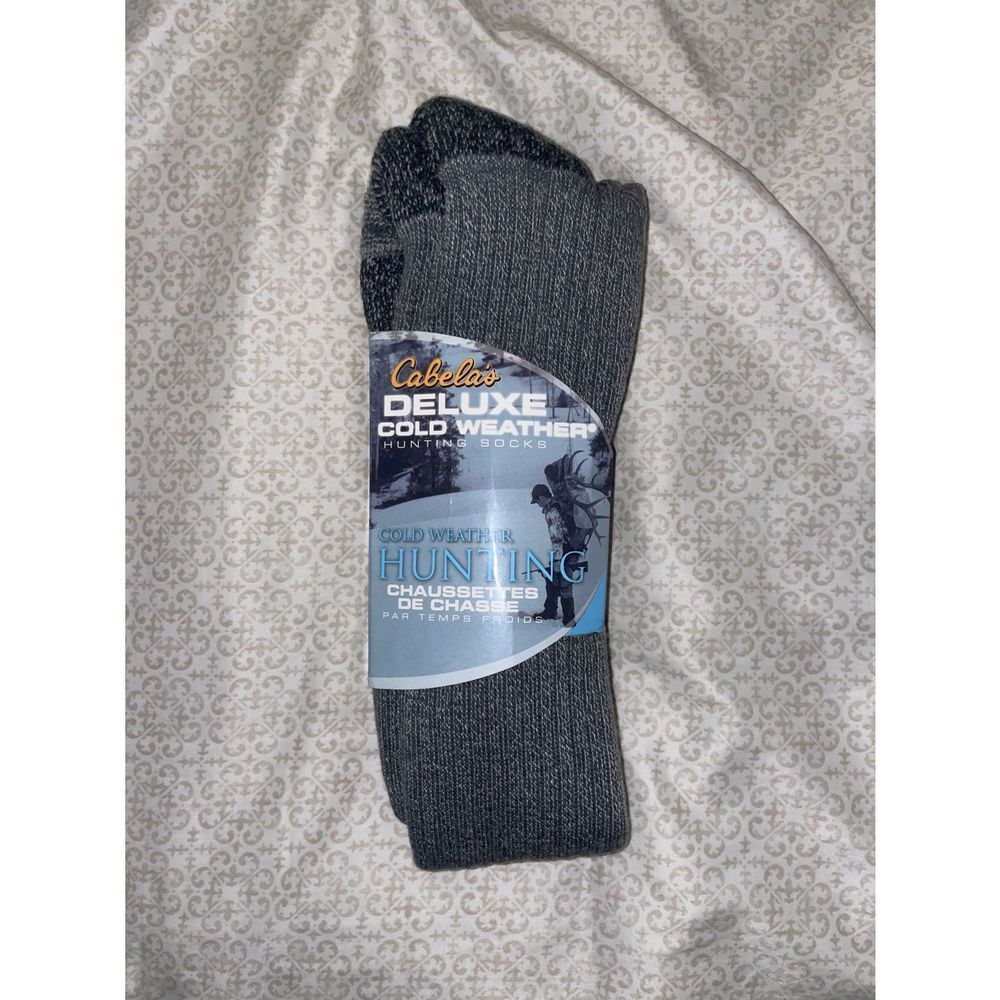 Cabelas deluxe cold weather socks men's medium